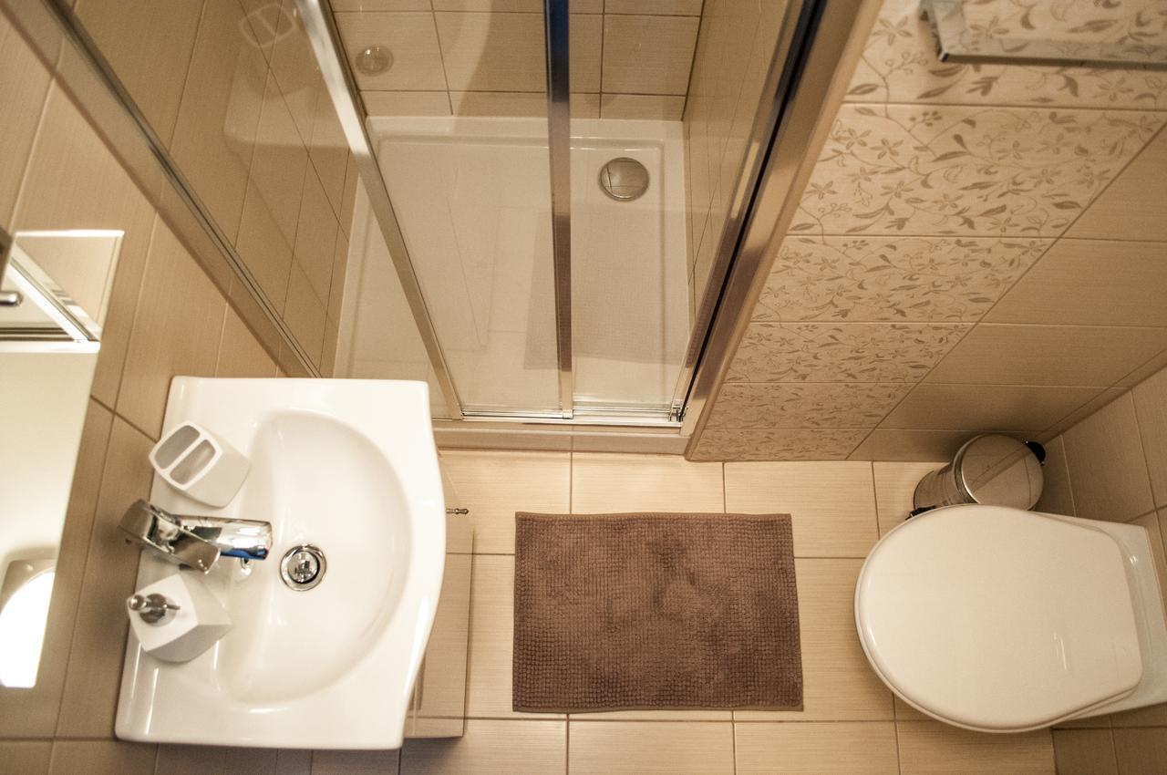 Hotel Rezident Turčianske Teplice Buitenkant foto